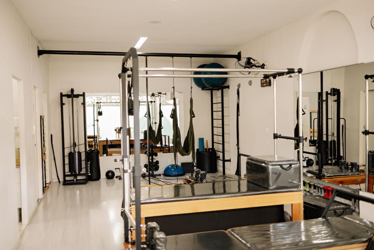 Espaço completo de treino e reabilitação